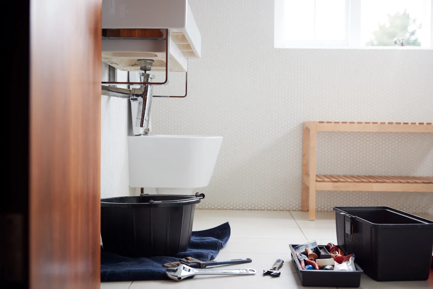 Installing Bathroom Fixtures