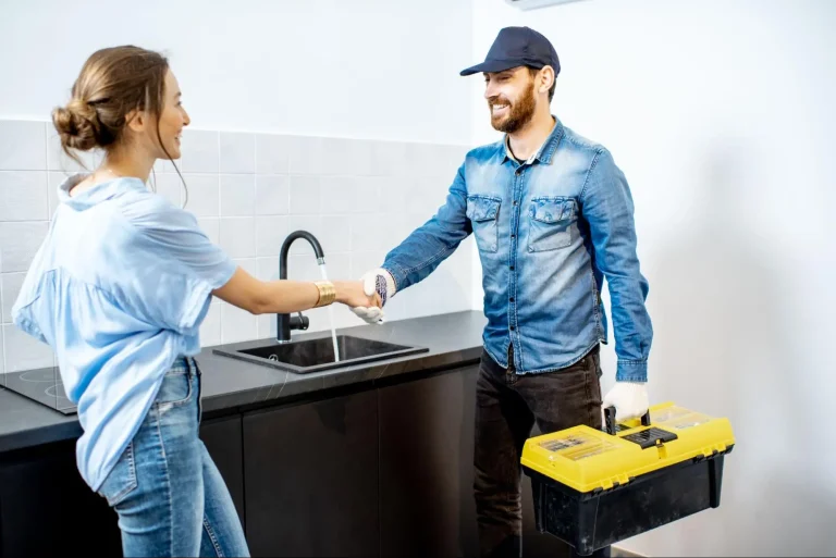 How to Choose the Right Handyman for Your Home Projects: Essential Tips and Considerations