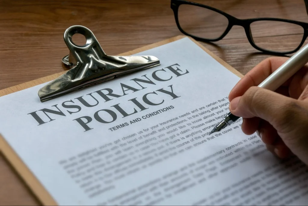 Factors Affecting Handyman Insurance Costs
