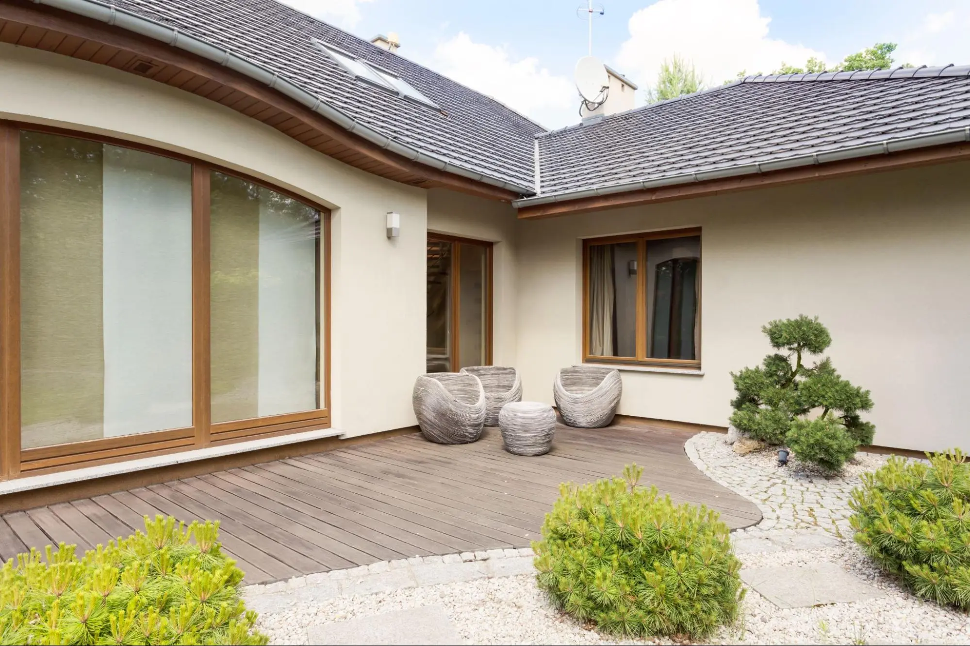 Boosting Curb Appeal and Exterior Maintenance