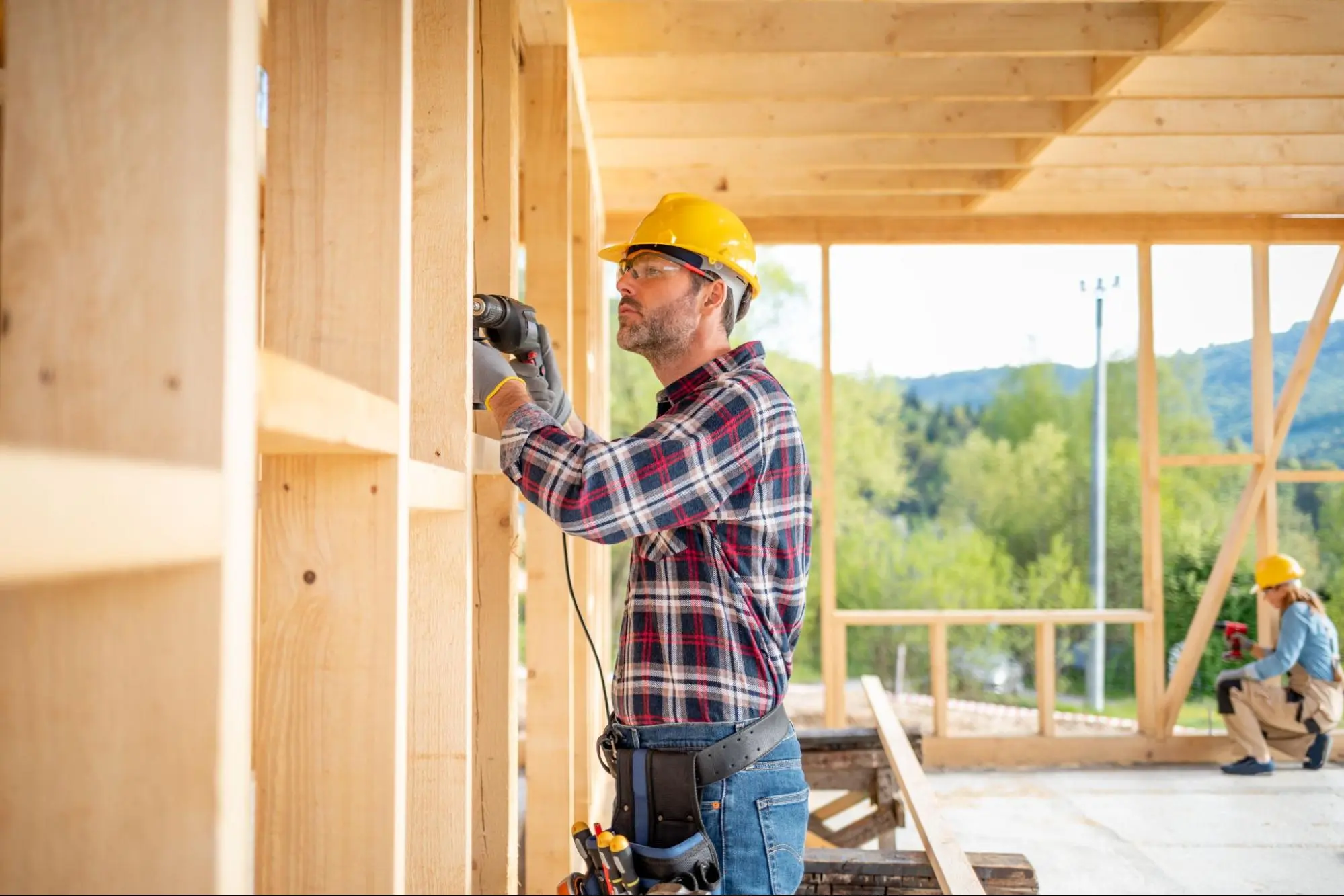 Core Handyman Responsibilities in Home Construction