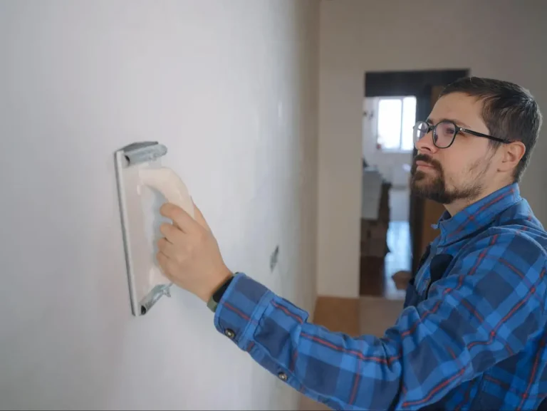 How-to-Repair-Wallboard-Like-a-Pro-Expert-Tips-for-Flawless-Results